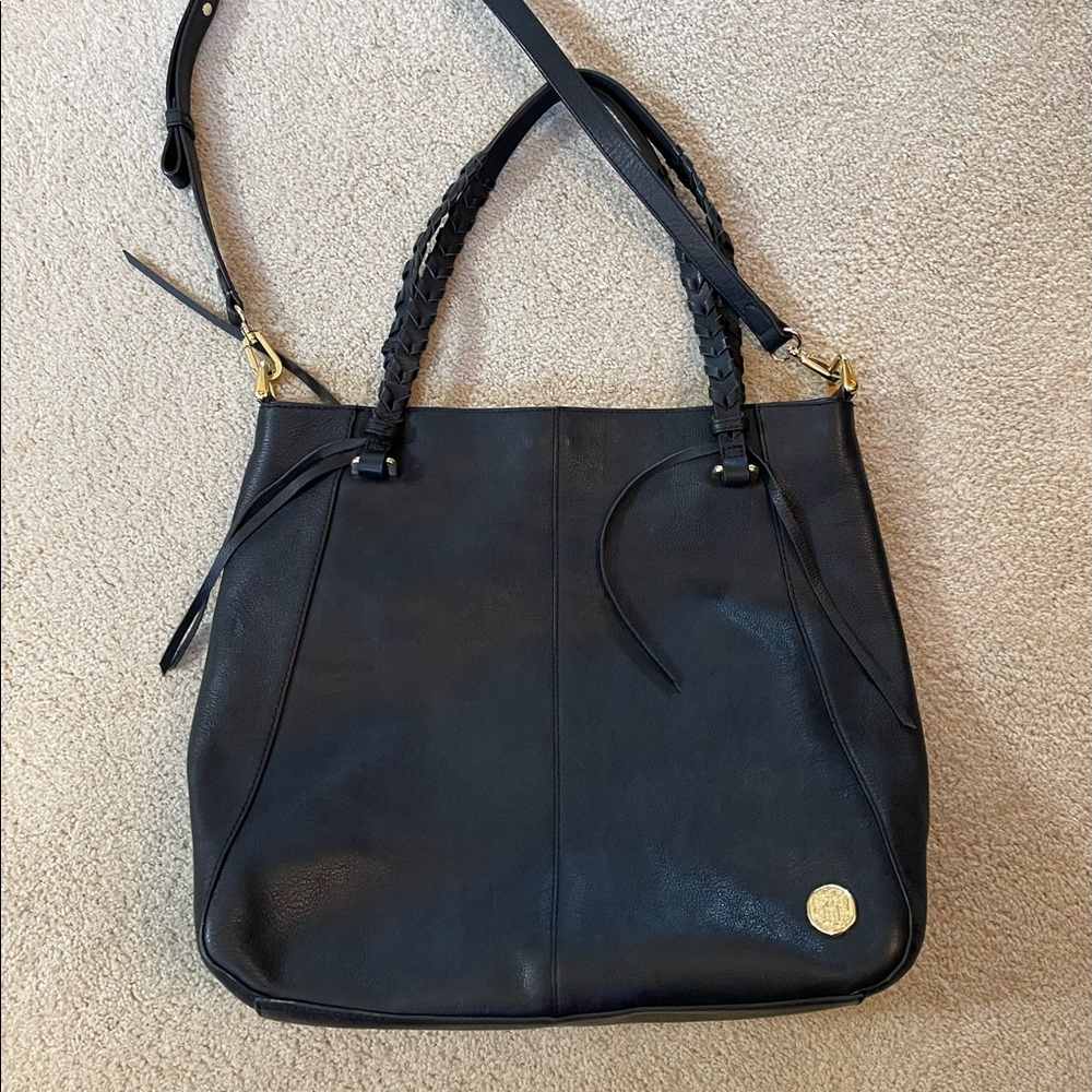 Vince Camuto, NY. Designer bag. Black, stylish , and sleek. ✨